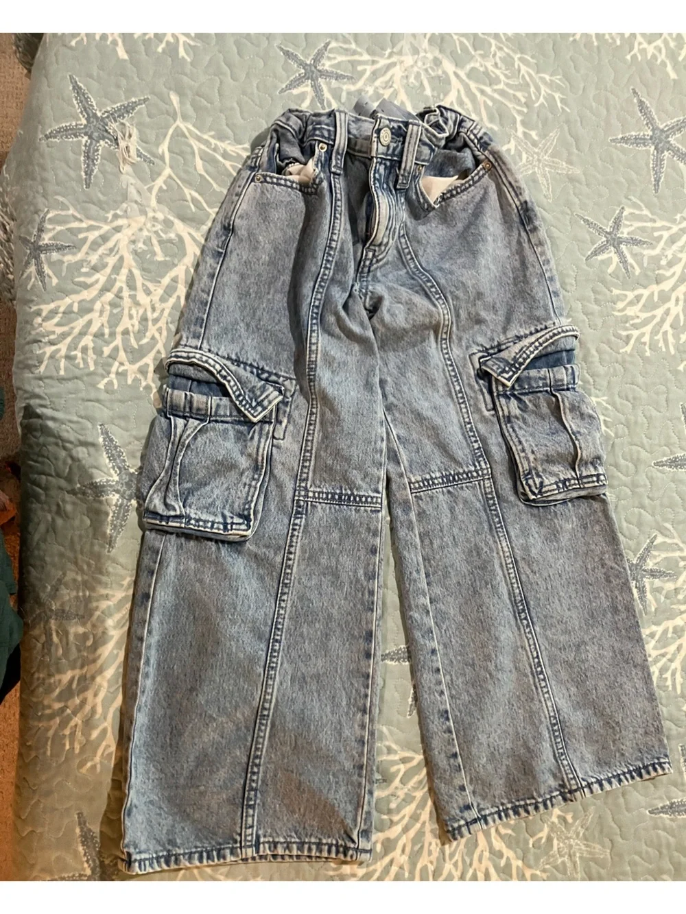 Old Navy kid size 8 adjustable waist baggy hi rise cargo style jeans